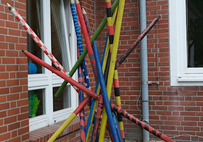 riesenstifte-im-eingang